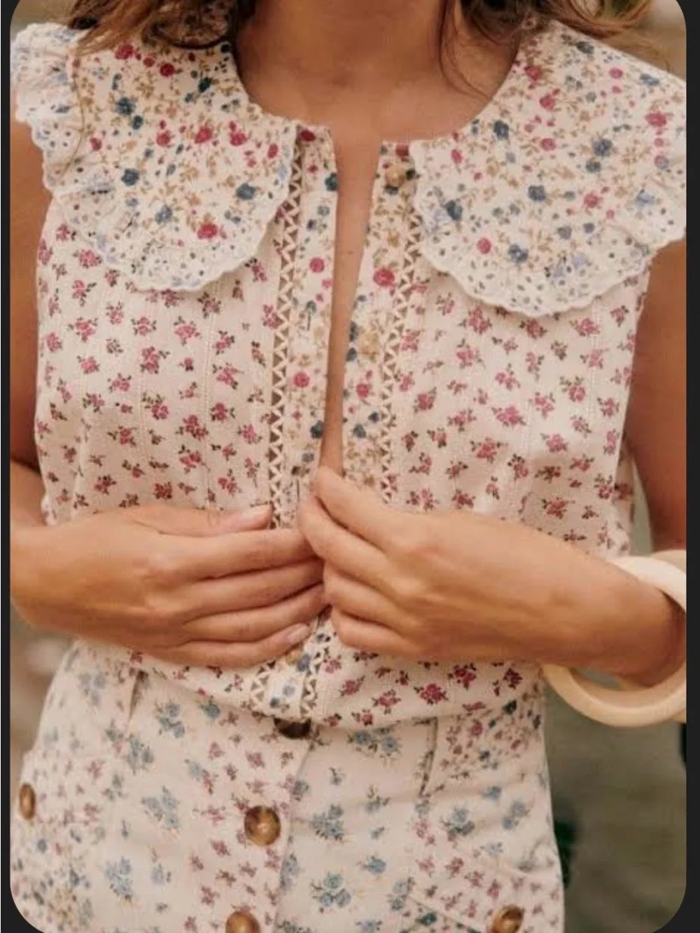Sezane Susan blouse - Floral, sleeveless, collared top in size 36 - Picture 1 of 5